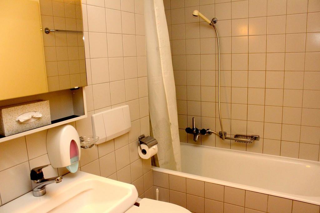 Residences Du Chamossaire Leysin Quarto foto